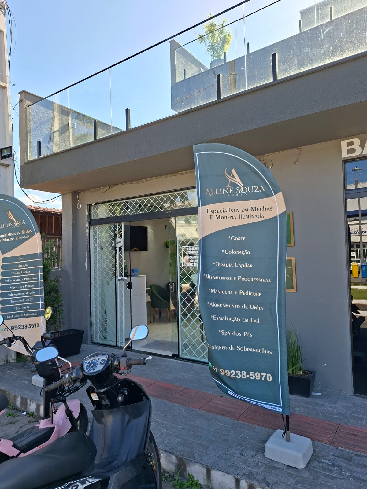 Windflag publicitário instalado