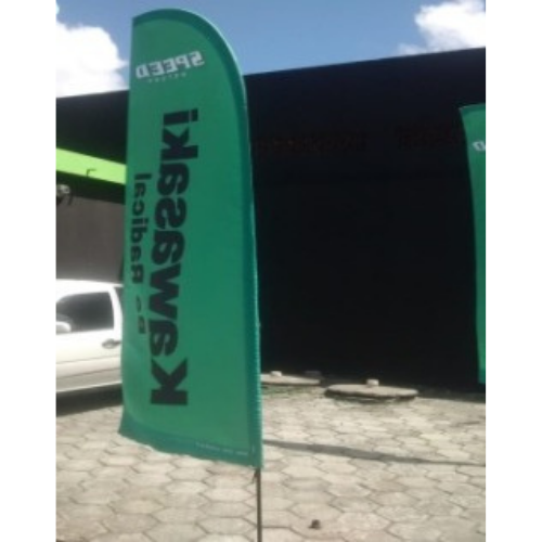 Bandeira promocional instalada